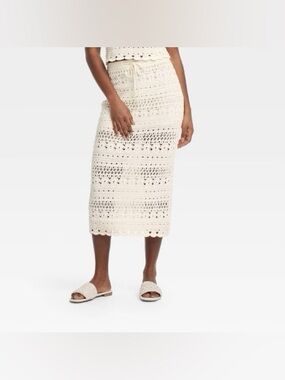 NWT universal threads cream crochet midi skirt